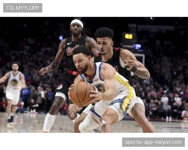 战报：灰熊98-94险胜勇士，防守端采用32次防守策略切换创赛季纪录